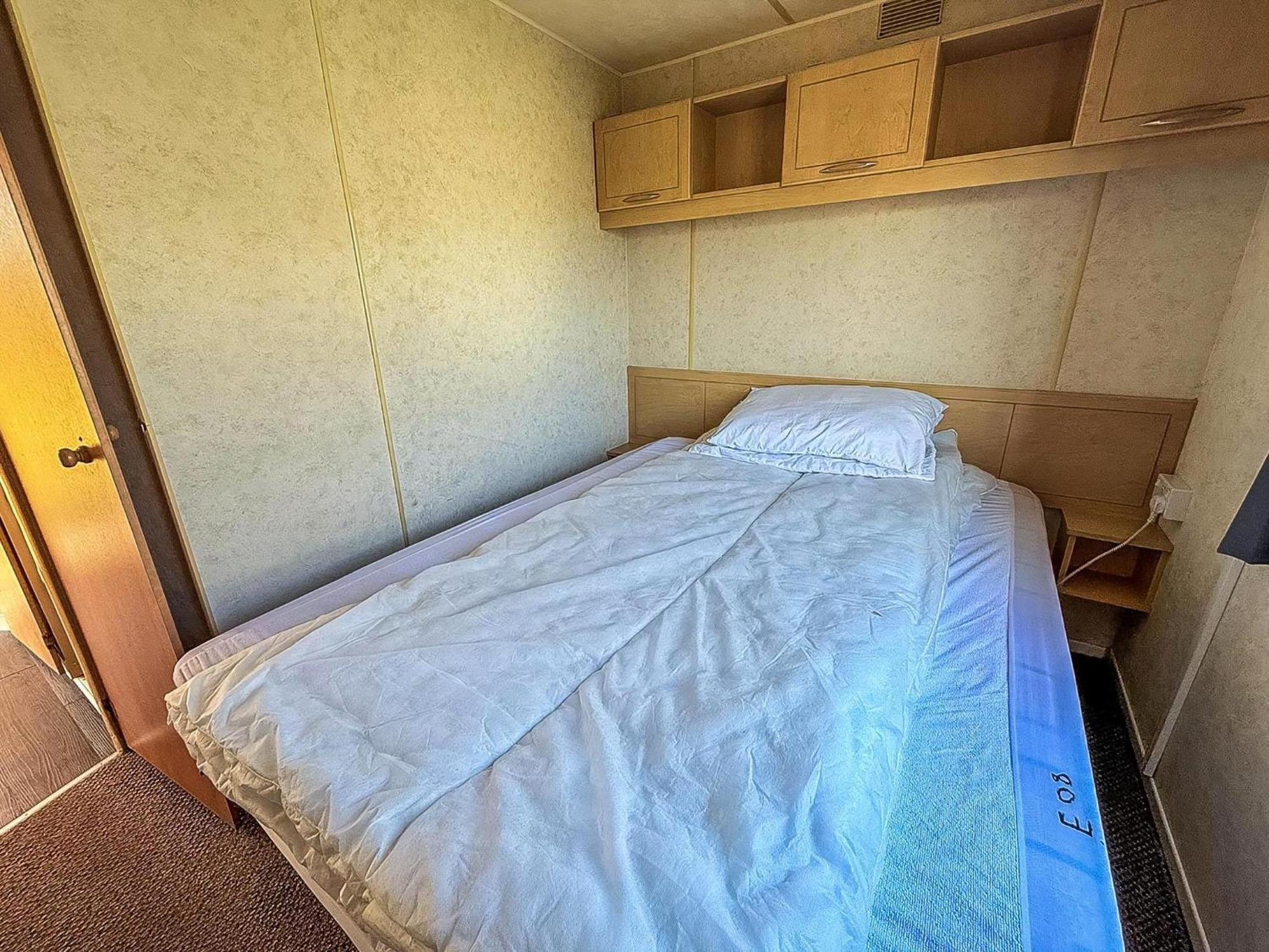 8 Berth Caravan With Free Wifi At Heacham Holiday Park In Norfolk Ref 21008E Exterior foto